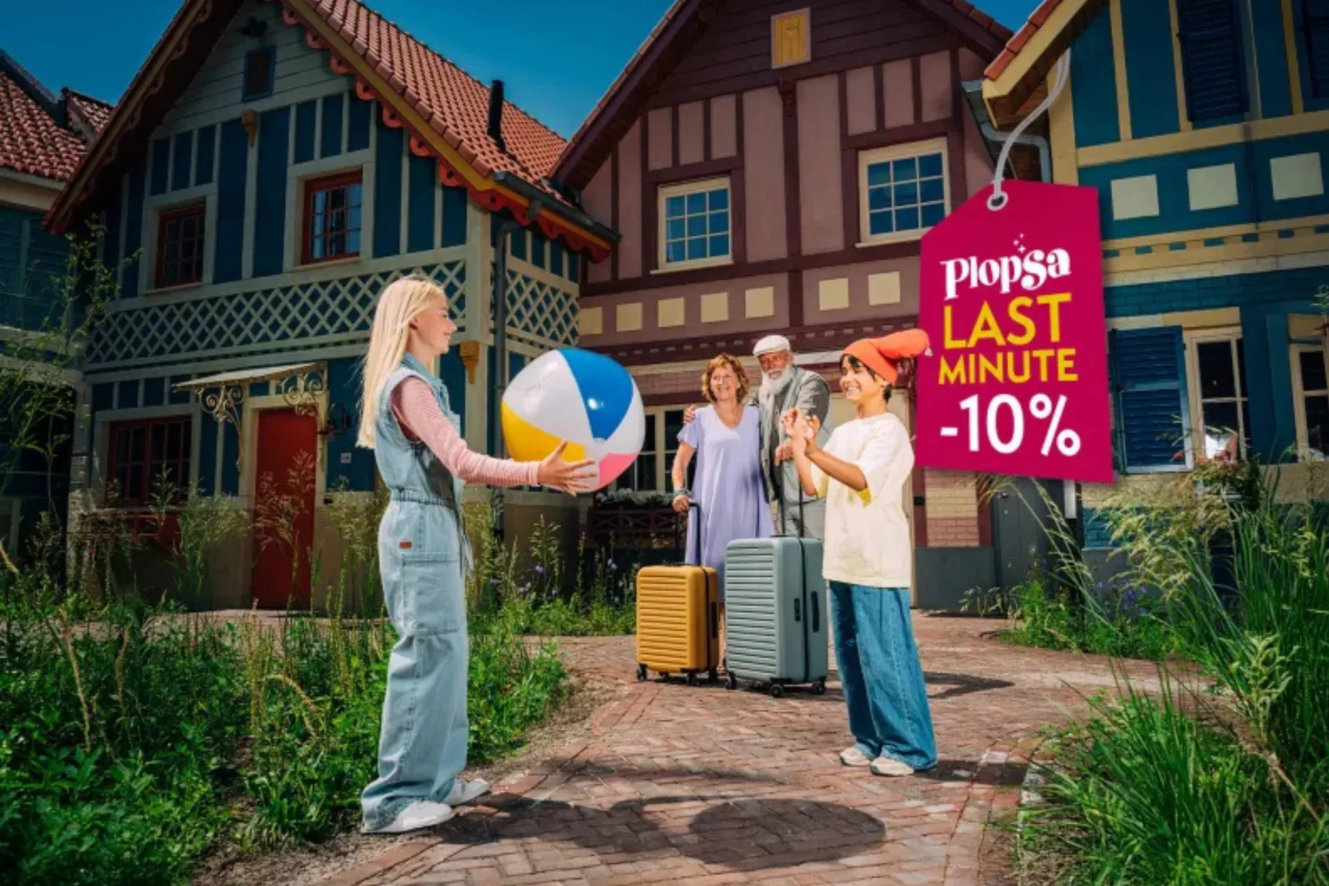 Bijlagedetails Kinderen-staan-met-opa-en-oma-voor-Plopsa-Village-tijdens-Pasen